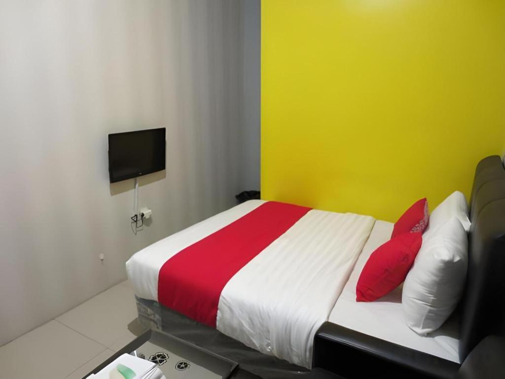 เดอะ แกรนด์ พาเลซ เรซิเดนท์ Motel จาการ์ตา ภายนอก รูปภาพ