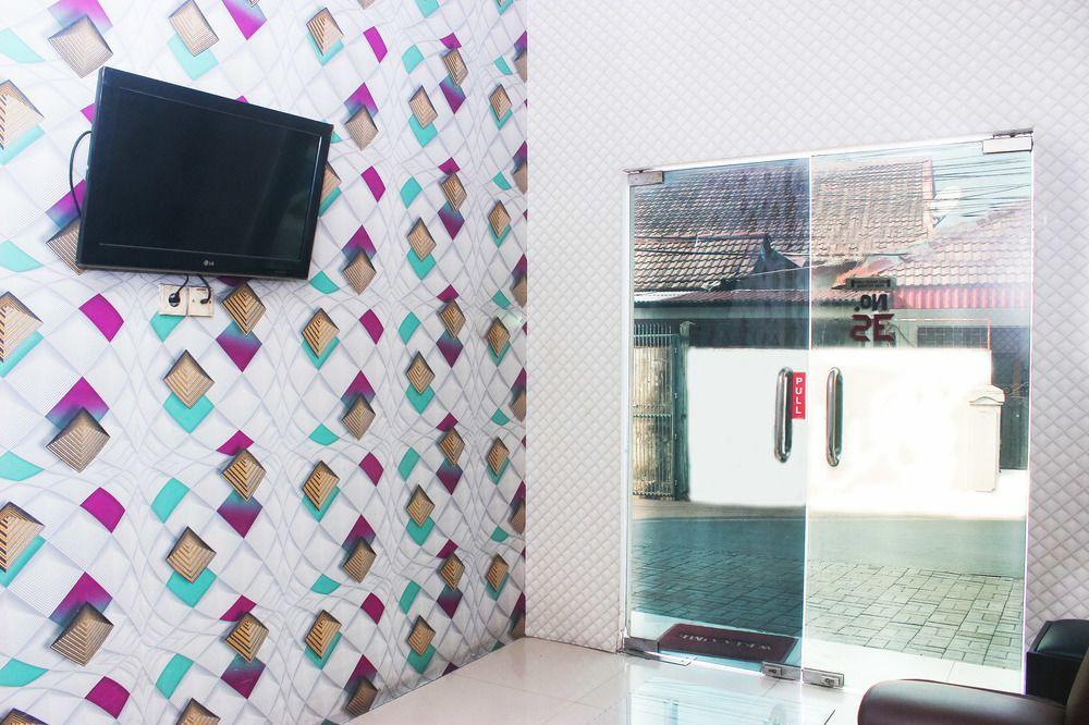 เดอะ แกรนด์ พาเลซ เรซิเดนท์ Motel จาการ์ตา ภายนอก รูปภาพ