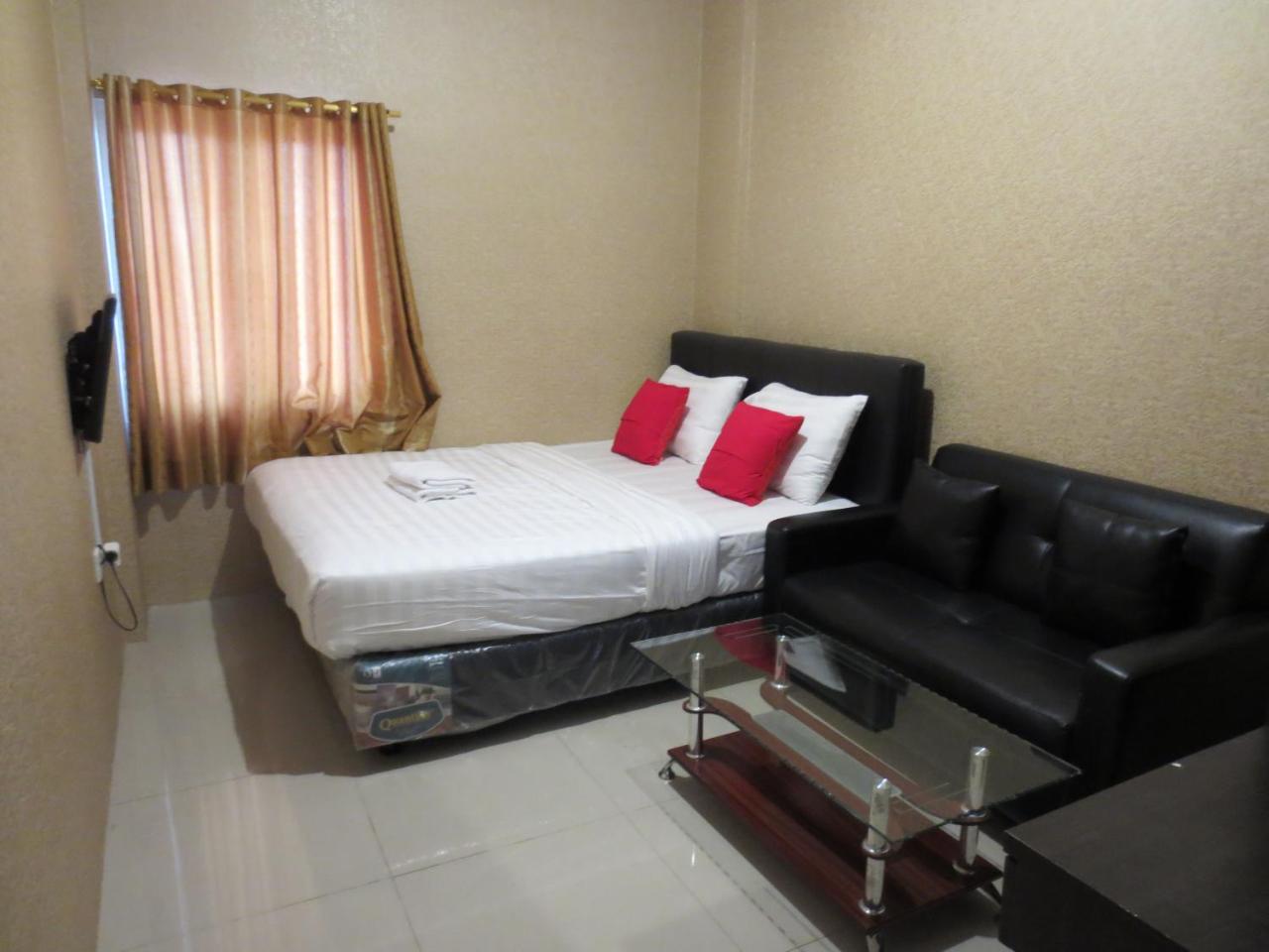 เดอะ แกรนด์ พาเลซ เรซิเดนท์ Motel จาการ์ตา ภายนอก รูปภาพ