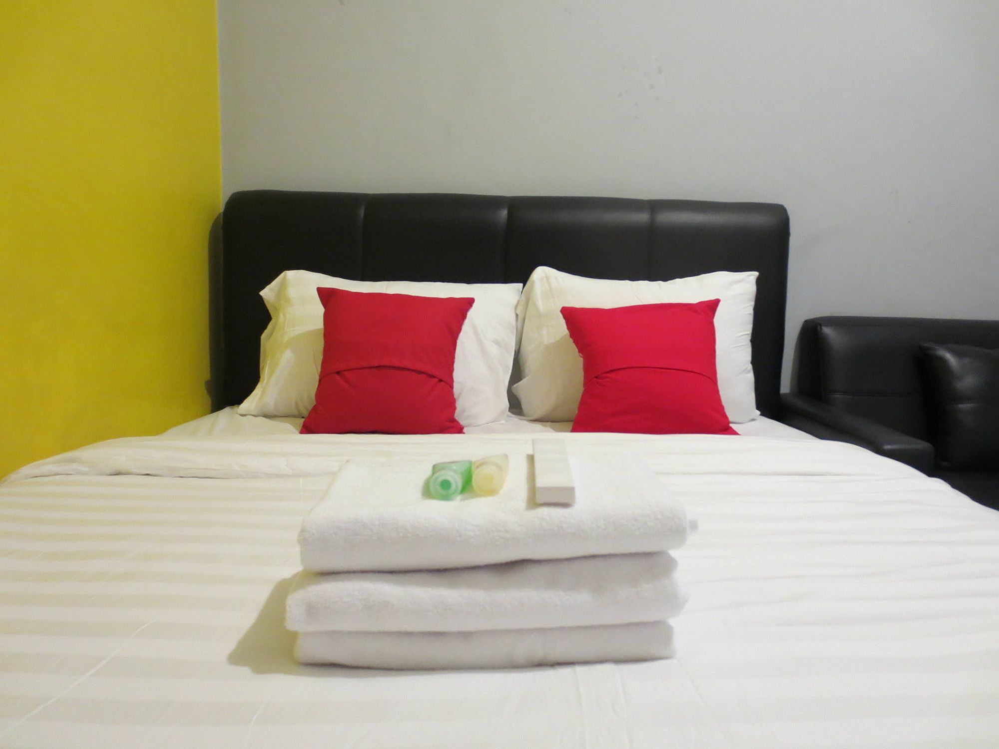 เดอะ แกรนด์ พาเลซ เรซิเดนท์ Motel จาการ์ตา ภายนอก รูปภาพ