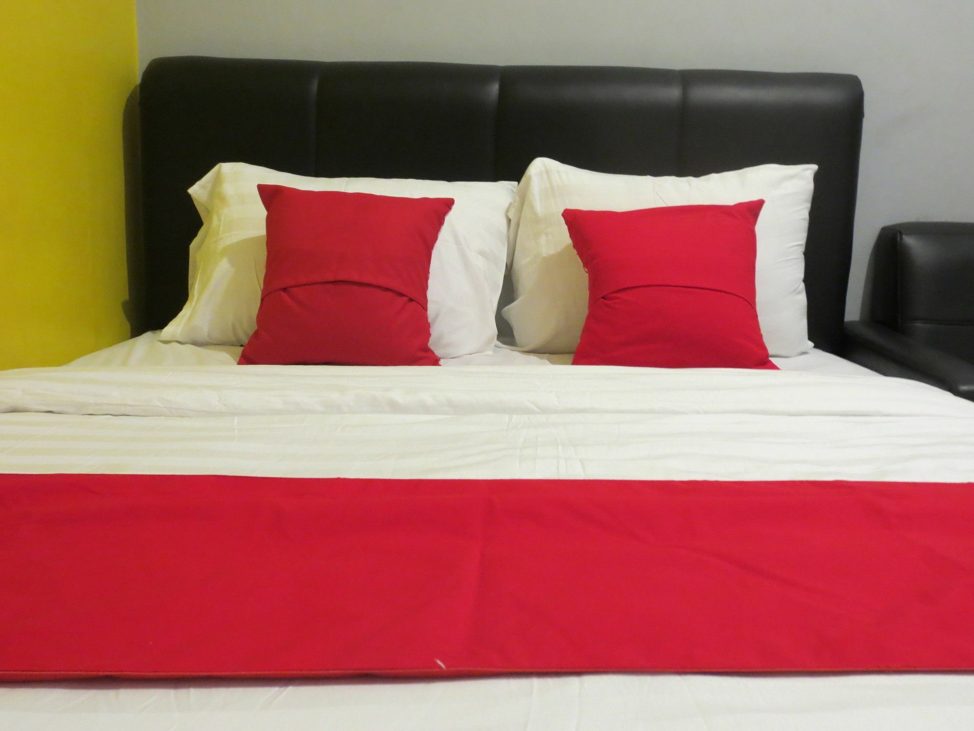 เดอะ แกรนด์ พาเลซ เรซิเดนท์ Motel จาการ์ตา ภายนอก รูปภาพ